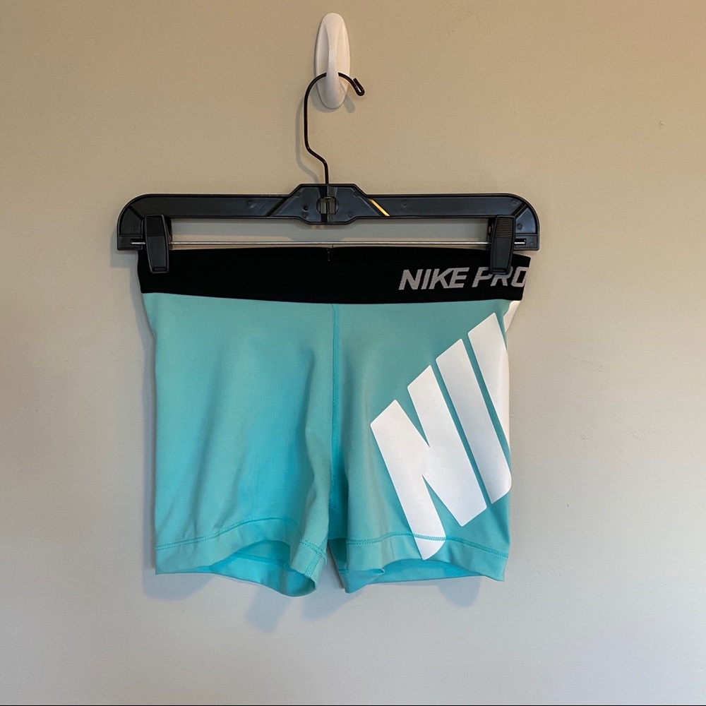 Nike Pro Women’s Shorts